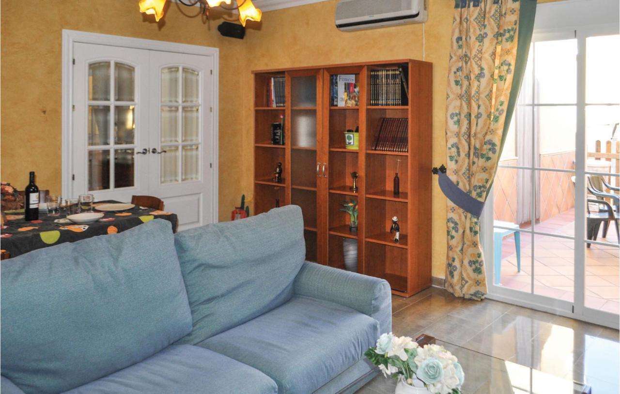 Cozy Home In Olivares With Outdoor Swimming Pool Εξωτερικό φωτογραφία